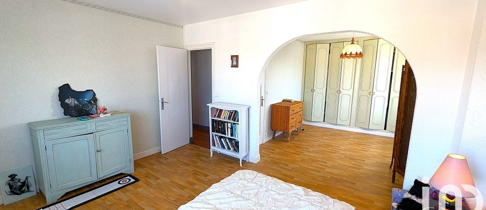 Maison 6 pièces de 150 m² à Montendre (17130)