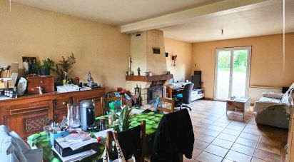 Traditional house 5 rooms of 91 m² in Mézières-en-Vexin (27510)