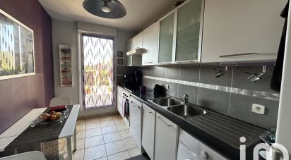 Appartement 4 pièces de 81 m² à Salon-de-Provence (13300)