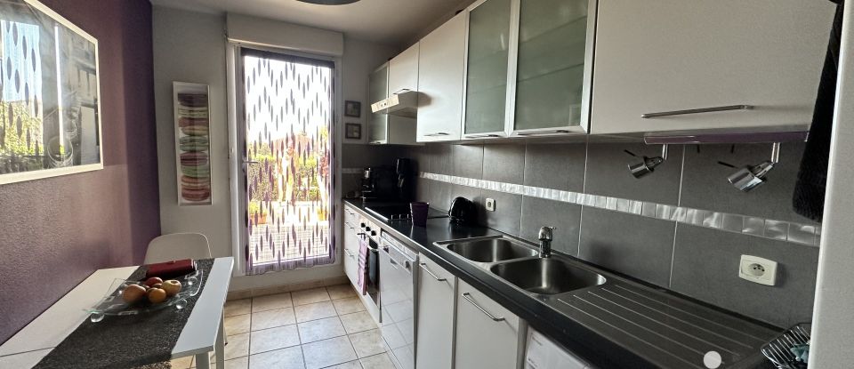 Appartement 4 pièces de 81 m² à Salon-de-Provence (13300)