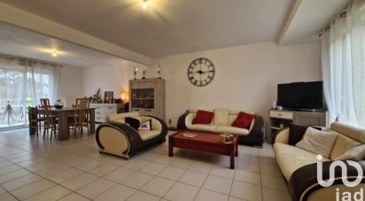 House 7 rooms of 148 m² in La Turballe (44420)