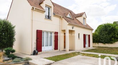 Maison traditionnelle 7 pièces de 165 m² à Vaux-sur-Seine (78740)