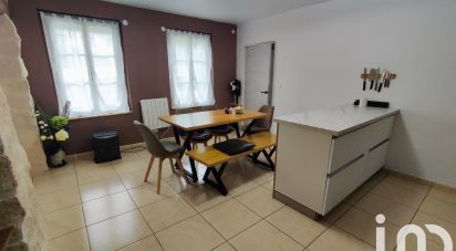 Apartment 2 rooms of 50 m² in Fleurines (60700)