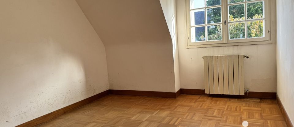 Maison traditionnelle 8 pièces de 118 m² à Loctudy (29750)