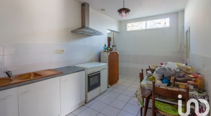 Maison 8 pièces de 165 m² à Bordeaux (33300)