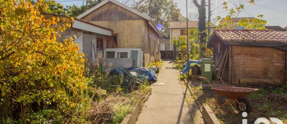 Maison 8 pièces de 165 m² à Bordeaux (33300)