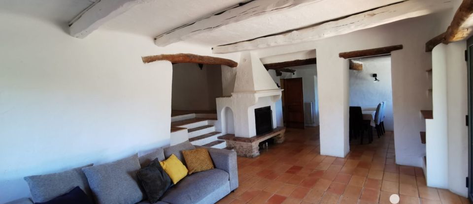 Bastide 8 rooms of 172 m² in Roquefort-les-Pins (06330)