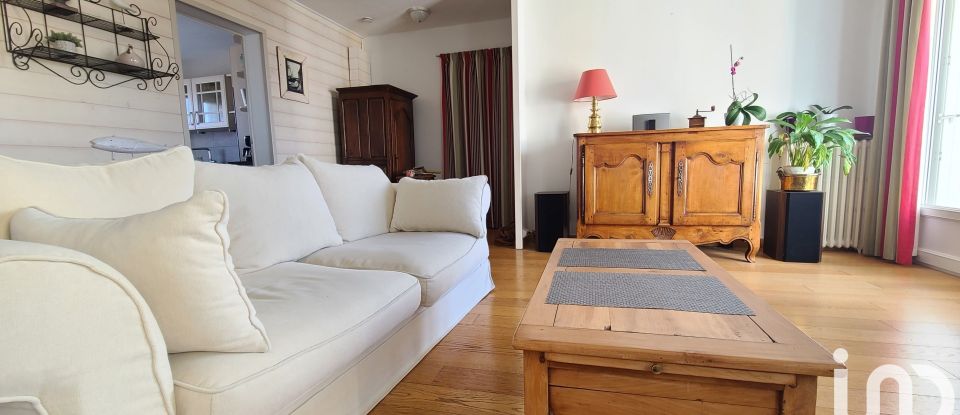 Appartement 3 pièces de 74 m² à La Rochelle (17000)