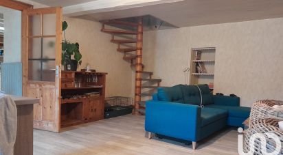 House 3 rooms of 110 m² in Vaudelnay (49260)