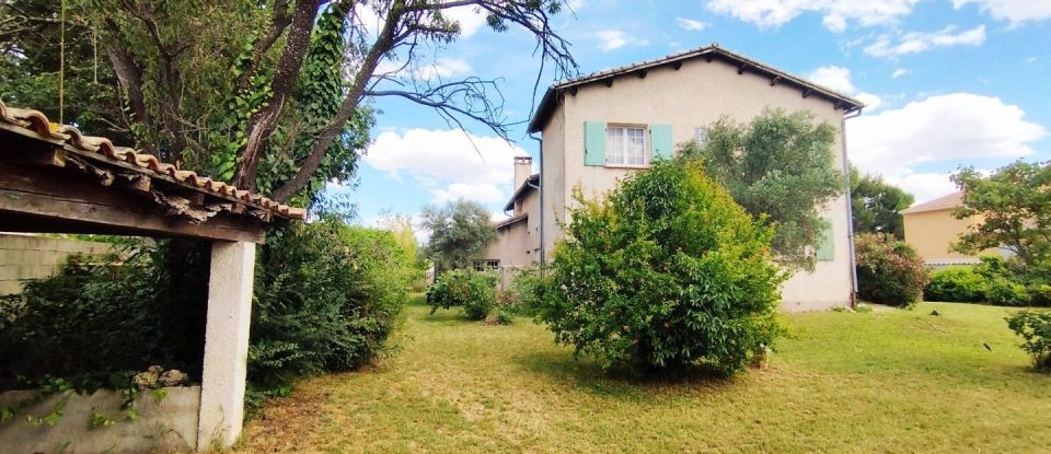 Maison traditionnelle 7 pièces de 170 m² à Caveirac (30820)