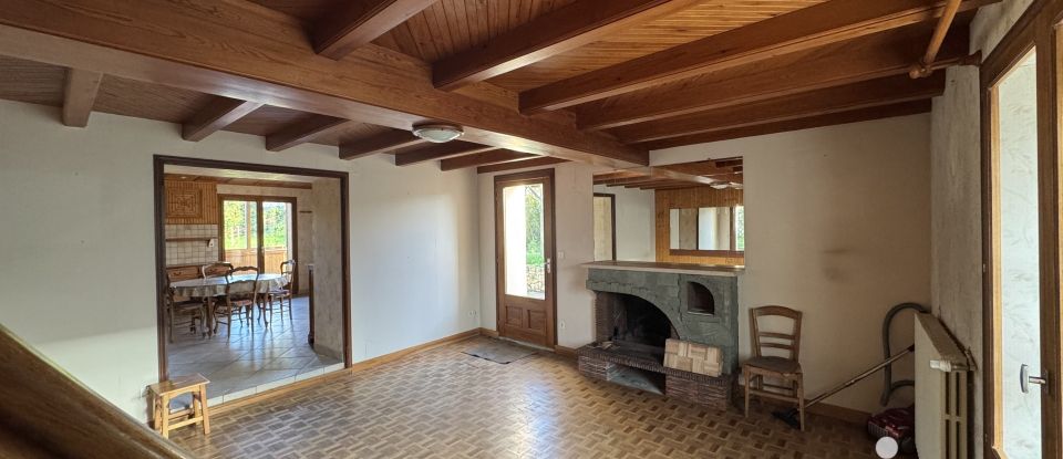 Village house 5 rooms of 126 m² in Saint-Vincent-Sterlanges (85110)