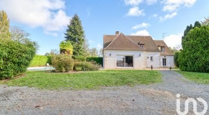 House 6 rooms of 230 m² in Saint-Leu-d'Esserent (60340)