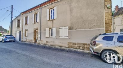 Immeuble de 157 m² à Bourbon-l'Archambault (03160)