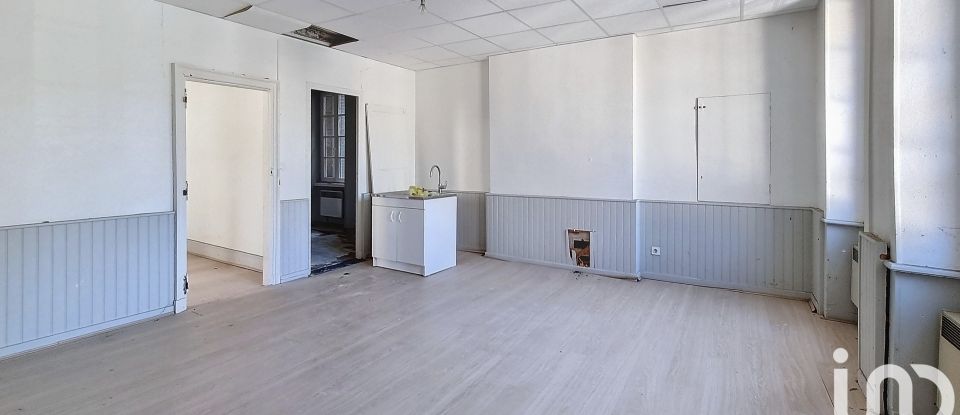 Immeuble de 157 m² à Bourbon-l'Archambault (03160)