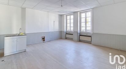 Immeuble de 157 m² à Bourbon-l'Archambault (03160)