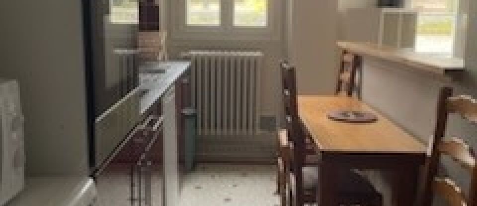 Apartment 2 rooms of 37 m² in Fontainebleau (77300)