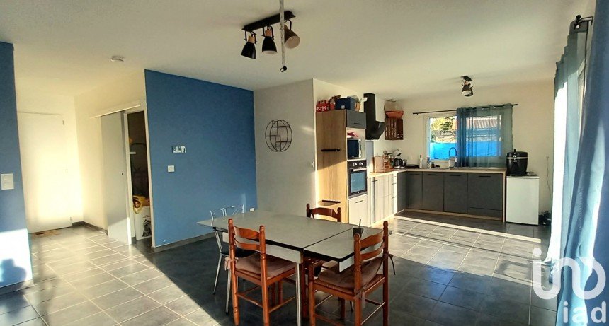 Maison 4 pièces de 91 m² à Anglars (46120)