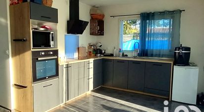 Maison 4 pièces de 91 m² à Anglars (46120)