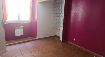 Appartement 2 pièces de 55 m² à Solliès-Toucas (83210)