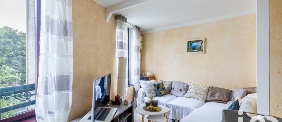 Apartment 3 rooms of 49 m² in Saint-Ouen-l'Aumône (95310)