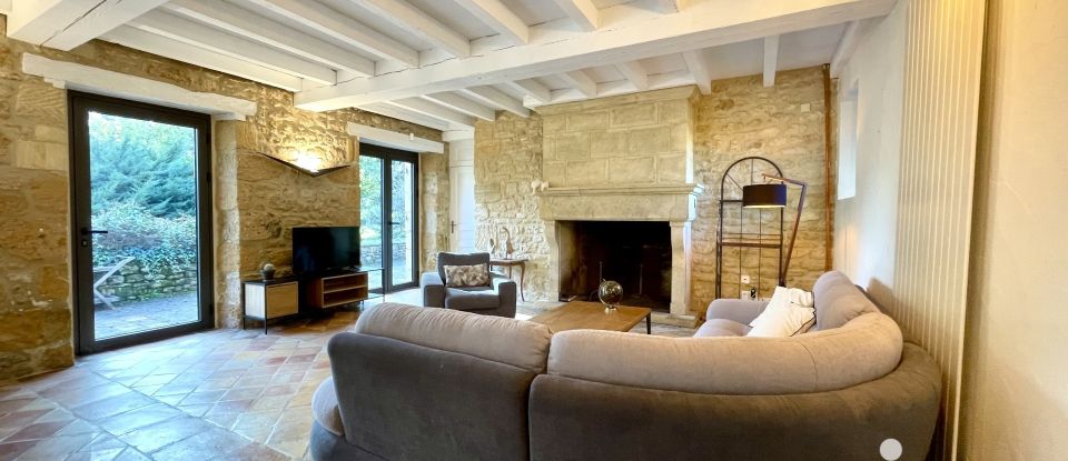 Mansion 6 rooms of 180 m² in Sarlat-la-Canéda (24200)