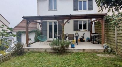 Traditional house 5 rooms of 90 m² in Écouen (95440)