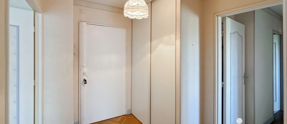 Apartment 3 rooms of 66 m² in Sens (89100)