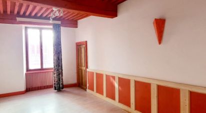 Apartment 3 rooms of 67 m² in Chambéry (73000)