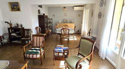 Apartment 5 rooms of 94 m² in Salon-de-Provence (13300)