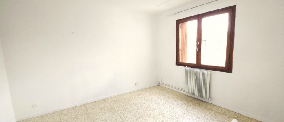 Appartement 4 pièces de 84 m² à Salon-de-Provence (13300)