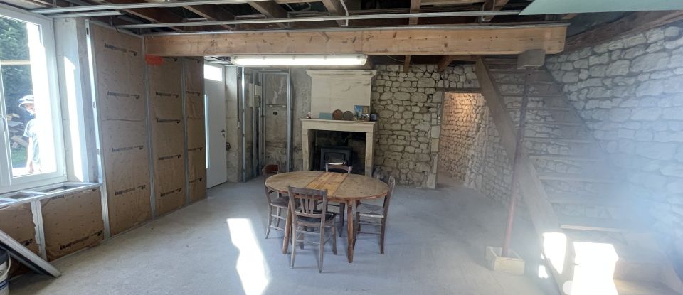 Maison 2 pièces de 41 m² à Tanzac (17260)