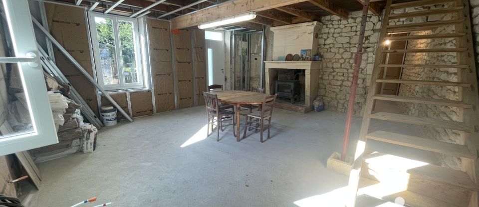 Maison 2 pièces de 41 m² à Tanzac (17260)