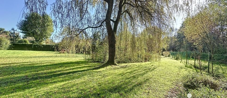 Maison de campagne 8 pièces de 243 m² à Poigny-la-Forêt (78125)