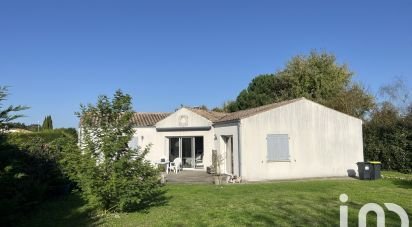 Village house 6 rooms of 133 m² in Corme-Écluse (17600)