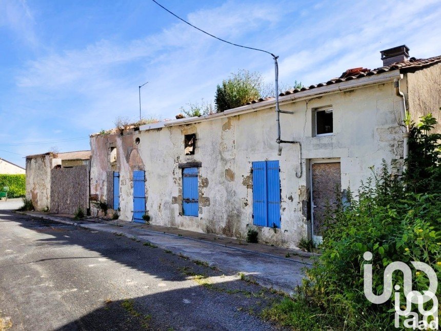 Maison 3 pièces de 105 m² à Saint-Thomas-de-Conac (17150)