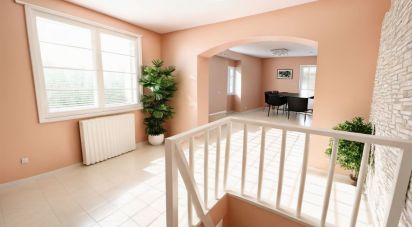 Maison 8 pièces de 240 m² à Molières (24480)