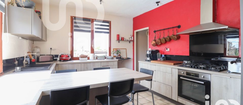 Maison 5 pièces de 130 m² à Châteauponsac (87290)