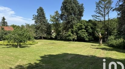 Land of 1,368 m² in Saint-Jean-les-Deux-Jumeaux (77660)