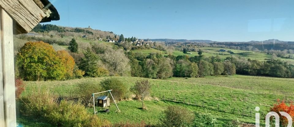 Gîte 18 pièces de 613 m² à La Tour-d'Auvergne (63680)