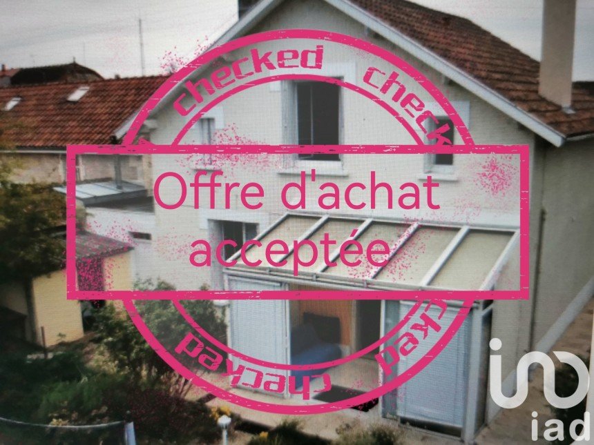 House 4 rooms of 130 m² in La Rochefoucauld (16110)