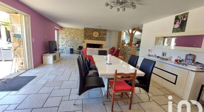 Longere 4 rooms of 118 m² in Lanouaille (24270)