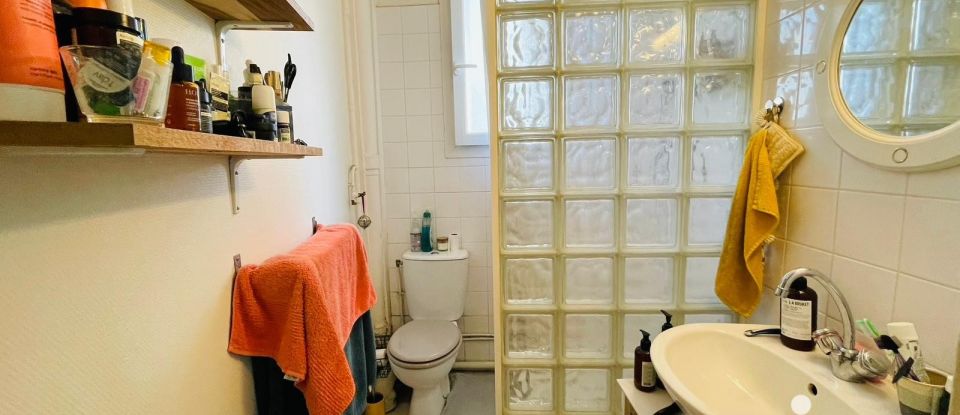 Appartement 3 pièces de 53 m² à Montreuil (93100)