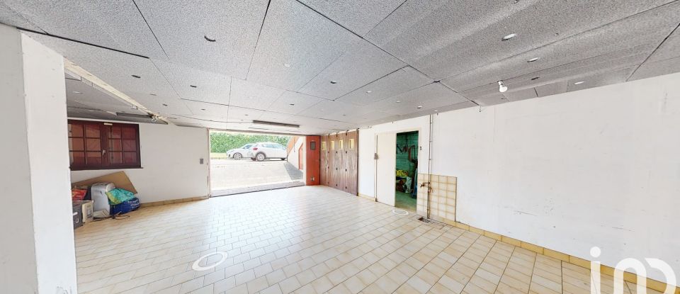 Maison 8 pièces de 181 m² à Reventin-Vaugris (38121)