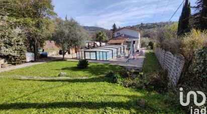 House 6 rooms of 154 m² in Grasse (06130)