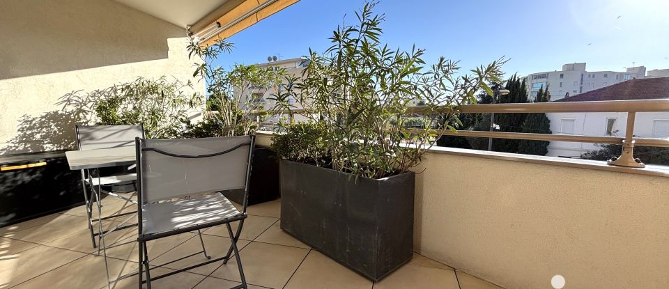 Appartement 3 pièces de 74 m² à Fréjus (83600)