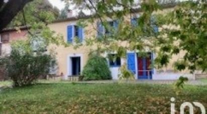 Traditional house 7 rooms of 250 m² in Moissac (82200)