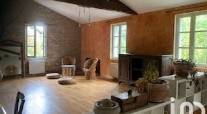 Maison traditionnelle 7 pièces de 250 m² à Moissac (82200)