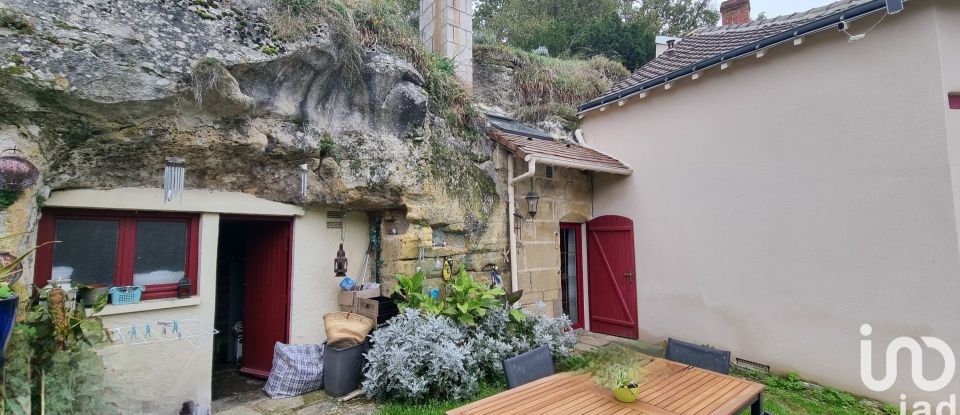 Maison 5 pièces de 106 m² à Saint-Épain (37800)