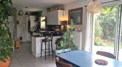 House 5 rooms of 102 m² in Nantes (44300)