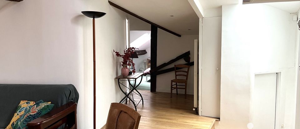 Apartment 4 rooms of 72 m² in Paris (75006)